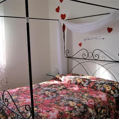 Arome Bed and Breakfast Santeramo in Colle