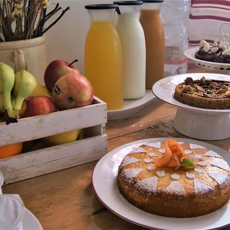 Arome 3* سانتيرامو إن كولي